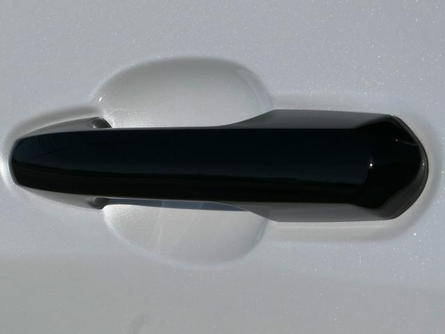 クラウンスポーツ Z 運転席・助手席ドリンクホルダー パノラミックビューモニター ブラインドスポットモニター デジタルミラー ハンズフリーパワーバックドア シートメモリー シートヒーター パワーシート 1500W電源 TV(14枚目)