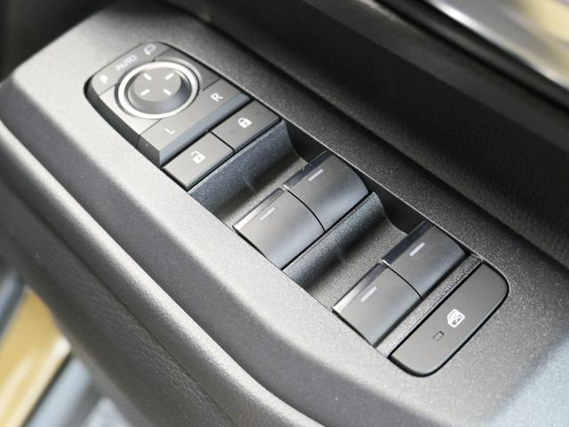 ランドクルーザー２５０ ＶＸファーストエディション　丸目ヘッドランプ　デジタルインナーミラー　ムーンルーフ　ルーフレール　パノラミックビューモニター　ブラインドスポットモニター　シートヒーター　パワーバックドア　トヨタチームメイト　　ドライブレコーダー（60枚目）