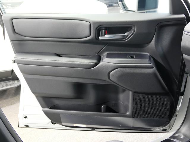 ランドクルーザー２５０ ＶＸ　チルト＆スライド電動ムーンルーフ　デジタルインナーミラー　パノラミックビューモニター　ＥＴＣ２．０　ルーフレール　前後ドライブレコーダー　シートヒーター　シートエアコン　パワーバックドア　パワーシート（63枚目）