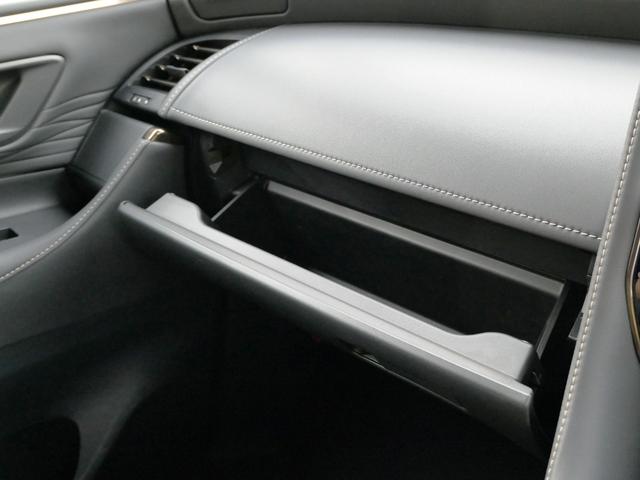 アルファード Z モデリスタエアロ フードガーニッシュ 後席モニター 前後ドライブレコーダー ETC2.0車載器 パノラミックビューモニター ブラインドスポットモニター 置くだけ充電 HDMI 両側パワースライドドア(49枚目)