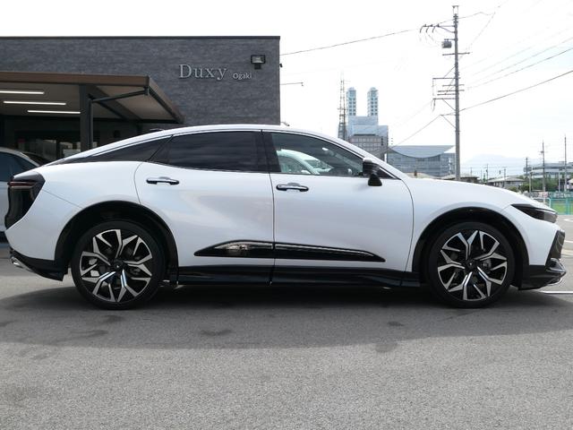 クラウンクロスオーバー Ｇアドバンスド・レザーパッケージ　モデリスタ　パノラミックビューモニター　ブラインドスポットモニター　ＡＣ１００Ｖ１５００Ｗ　ＥＴＣ２．０車載器　パワーシート　シートメモリー　パワーバックドア　シートエアコン　　デジタルインナーミラー（22枚目）