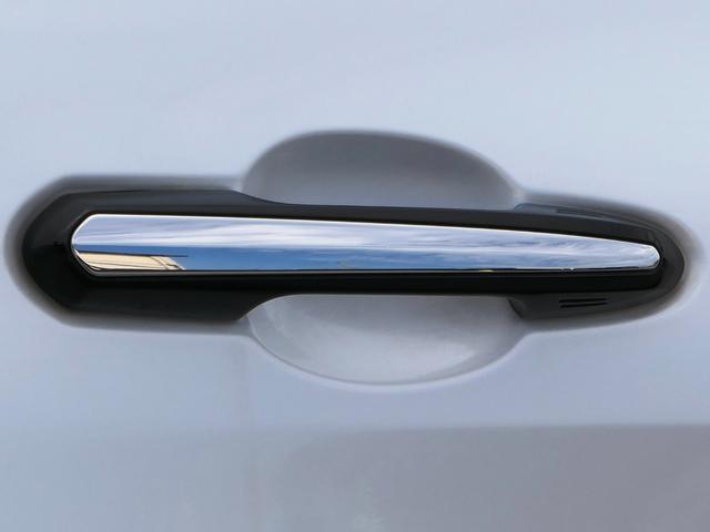 クラウンクロスオーバー Ｇアドバンスド・レザーパッケージ　モデリスタ　パノラミックビューモニター　ブラインドスポットモニター　ＡＣ１００Ｖ１５００Ｗ　ＥＴＣ２．０車載器　パワーシート　シートメモリー　パワーバックドア　シートエアコン　　デジタルインナーミラー（26枚目）