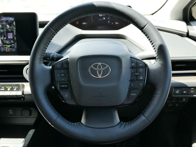 プリウス Z デジタルミラー モデリスタフルエアロ サイドバイザー パノラミックビューモニター ブラインドスポットモニター シートヒーター パワーシート シートメモリー パワーバックドア TV 黒内装 ドラレコ(31枚目)