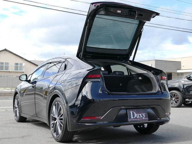 プリウス Z デジタルインナーミラー スペアタイヤ 12.3インチDA サイドバイザー パノラミックビューモニター パワーシート パワーバックドア シートメモリー ブラインドスポットモニター ETC2.0 赤内装(18枚目)