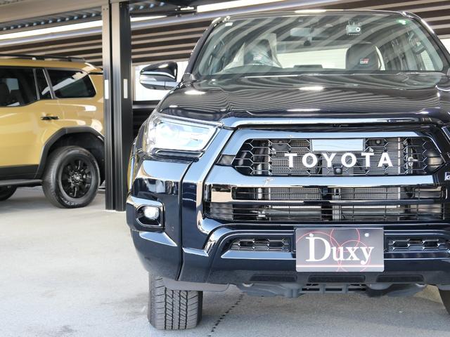 ハイラックス Z GRスポーツ ハードトノカバー ベッドライナー ETC2.0 前後ドライブレコーダー パノラミックビューモニター ナビ クリアランスソナー サイドバイザー ドアハンドルプロテクター アルミペダル オーバーフェンダー(4枚目)