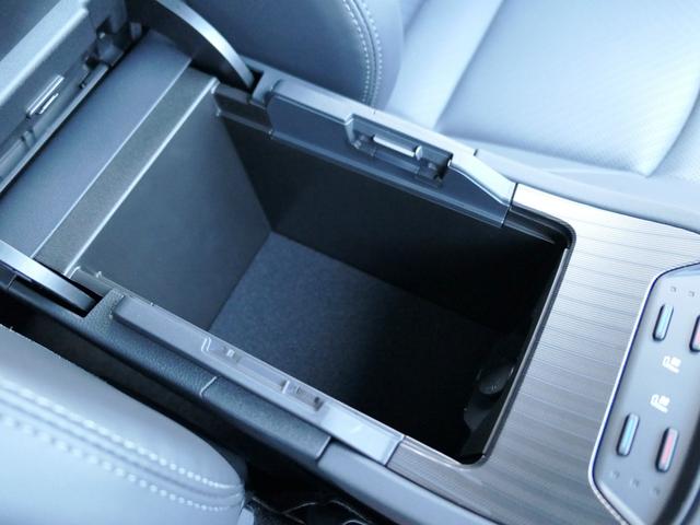 ハリアーハイブリッド Ｚ　レザーパッケージ・ナイトシェード　調光パノラマルーフ　アクセサリーコンセント　１５００Ｗ　デジタルインナーミラー　パノラミックビューモニター　置くだけ充電　ハンズフリーパワーバックドア　シートヒーター　シートエアコン　ＪＢＬ　　ＥＴＣ（57枚目）