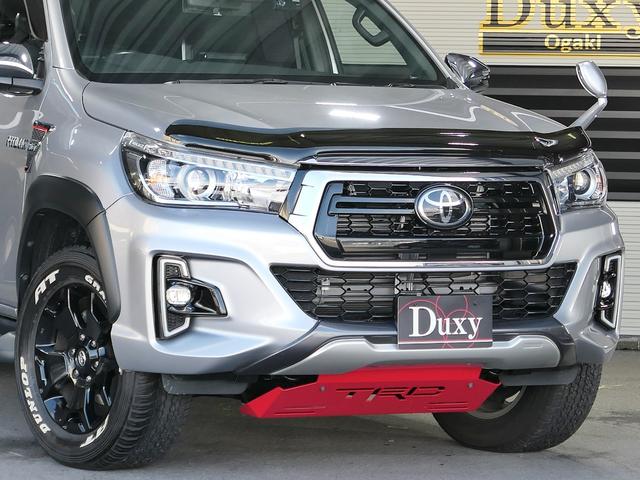 ハイラックス Ｚ　ブラックラリーエディション　ホワイトレタータイヤ　後席ディスプレイ　サイドバイザー　バックカメラ　ＥＴＣ　ＡＬＰＩＮＥ　フローティングナビ　ベッドライナー　トノカバー　バグガード　フルセグＴＶ　ドライブレコーダー　　カスタムカー（2枚目）