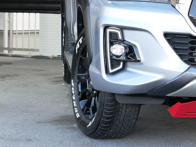 ハイラックス Ｚ　ブラックラリーエディション　ホワイトレタータイヤ　後席ディスプレイ　サイドバイザー　バックカメラ　ＥＴＣ　ＡＬＰＩＮＥ　フローティングナビ　ベッドライナー　トノカバー　バグガード　フルセグＴＶ　ドライブレコーダー　　カスタムカー（5枚目）