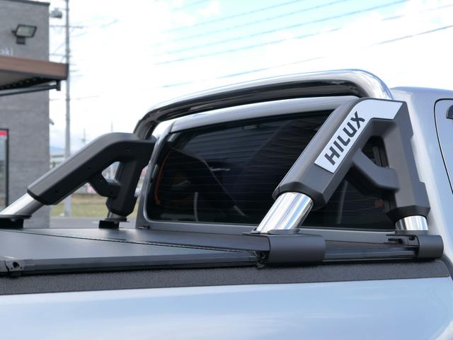 ハイラックス Ｚ　ブラックラリーエディション　ホワイトレタータイヤ　後席ディスプレイ　サイドバイザー　バックカメラ　ＥＴＣ　ＡＬＰＩＮＥ　フローティングナビ　ベッドライナー　トノカバー　バグガード　フルセグＴＶ　ドライブレコーダー　　カスタムカー（27枚目）