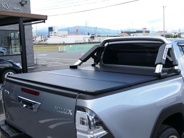 ハイラックス Ｚ　ブラックラリーエディション　ホワイトレタータイヤ　後席ディスプレイ　サイドバイザー　バックカメラ　ＥＴＣ　ＡＬＰＩＮＥ　フローティングナビ　ベッドライナー　トノカバー　バグガード　フルセグＴＶ　ドライブレコーダー　　カスタムカー（28枚目）