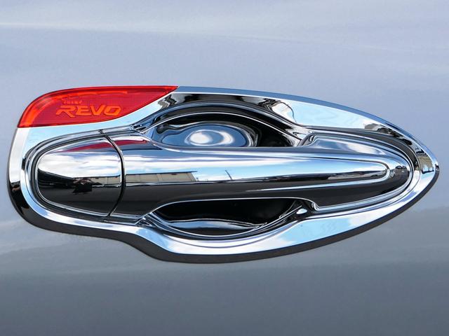 ハイラックス Ｚ　ブラックラリーエディション　ホワイトレタータイヤ　後席ディスプレイ　サイドバイザー　バックカメラ　ＥＴＣ　ＡＬＰＩＮＥ　フローティングナビ　ベッドライナー　トノカバー　バグガード　フルセグＴＶ　ドライブレコーダー　　カスタムカー（34枚目）