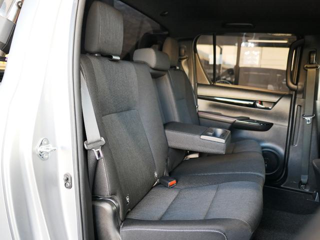 ハイラックス Ｚ　ブラックラリーエディション　ホワイトレタータイヤ　後席ディスプレイ　サイドバイザー　バックカメラ　ＥＴＣ　ＡＬＰＩＮＥ　フローティングナビ　ベッドライナー　トノカバー　バグガード　フルセグＴＶ　ドライブレコーダー　　カスタムカー（62枚目）