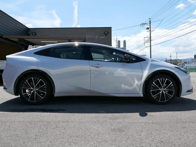 プリウス Ｚ　ディスプレイオーディオＰｌｕｓ　デジタルインナーミラー　パノラミックビューモニター　ブラインドスポットモニター　シートヒーター　パワーシート　シートメモリー　ＥＴＣ２．０　１５００Ｗ電源　フルセグＴＶ（22枚目）