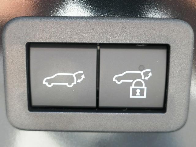 プリウス Ｚ　デジタルインナーミラー　スペアタイヤ　１２．３インチＤＡ　サイドバイザー　パノラミックビューモニター　パワーシート　パワーバックドア　シートメモリー　ブラインドスポットモニター　　ＥＴＣ２．０　赤内装（19枚目）