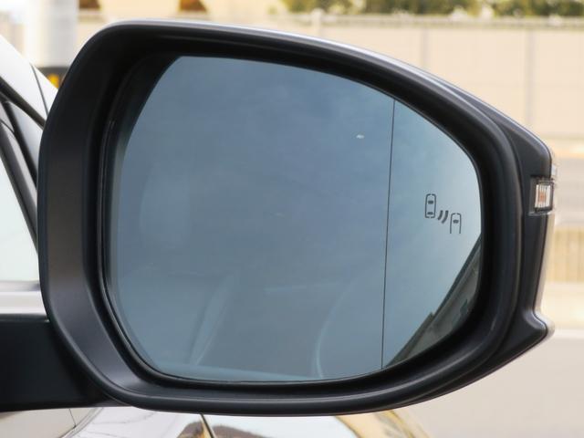 プリウス Ｚ　デジタルインナーミラー　スペアタイヤ　１２．３インチＤＡ　サイドバイザー　パノラミックビューモニター　パワーシート　パワーバックドア　シートメモリー　ブラインドスポットモニター　　ＥＴＣ２．０　赤内装（25枚目）