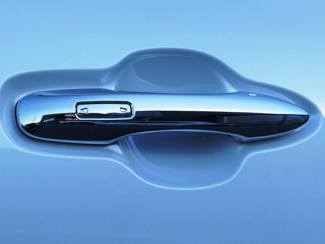 アルファードハイブリッド Z サンルーフ デジタルインナーミラー トヨタチームメイト スペアタイヤ モデリスタフルエアロ サイドバイザー ETC2.0車載器 両側パワースライドドア パワーバックドア 1500W TV パワーシート(12枚目)