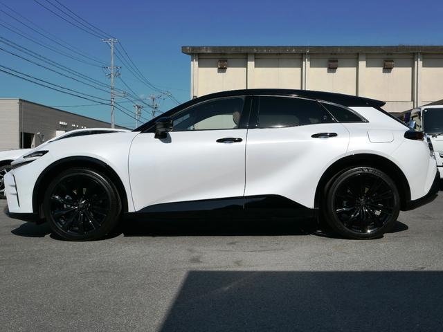 クラウンスポーツ Z デジタルミラー 運転席・助手席ドリンクホルダー パノラミックビューモニター ブラインドスポットモニター ハンズフリーパワーバックドア シートメモリー シートヒーター パワーシート 1500W電源 TV(10枚目)