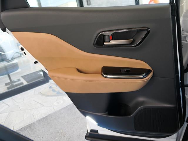 クラウンスポーツ Z デジタルミラー 運転席・助手席ドリンクホルダー パノラミックビューモニター ブラインドスポットモニター ハンズフリーパワーバックドア シートメモリー シートヒーター パワーシート 1500W電源 TV(65枚目)