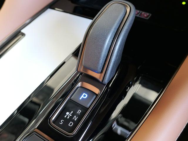 ヴェルファイアハイブリッド Ｚ　プレミア　デジタルミラー　寒冷地仕様　左右独立ムーンルーフ　ユニバーサルステップ　１５００Ｗ電源　パノラミックビューモニター　シートエアコン　シートヒーター　置くだけ充電　ＥＴＣ２．０　パワーバックドア　　ＴＶ（52枚目）