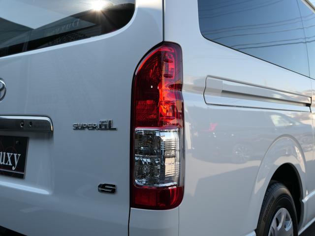 ハイエースバン ロングスーパーＧＬ　ダークプライムＳ　パノラミックビューモニター　デジタルインナーミラー　ＥＴＣ　サイドバイザー　両側パワースライドドア　特別仕様車　スマートキー　メッキグリル　ステアリングスイッチ　１５インチアルミ　　ＬＥＤヘッドランプ（22枚目）