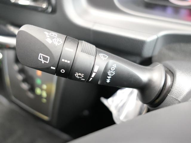 ハイエースバン ロングスーパーＧＬ　ダークプライムＳ　パノラミックビューモニター　デジタルインナーミラー　ＥＴＣ　サイドバイザー　両側パワースライドドア　特別仕様車　スマートキー　メッキグリル　ステアリングスイッチ　１５インチアルミ　　ＬＥＤヘッドランプ（37枚目）