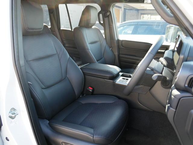 ランドクルーザー２５０ ＶＸ　フロントバンパーガード　オーバーフェンダー　丸目ヘッドランプ　ルーフラック　マッドフラップ　デジタルインナーミラー　パノラミックビューモニター　シートヒーター　シートエアコン　パワーバックドア　ＥＴＣ（60枚目）