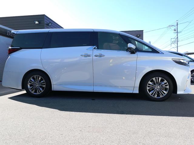 アルファードハイブリッド Ｚ　ルーフ　ＤＭ　スペアタイヤ　前方向ドライブレコーダー　１５００Ｗ電源　パノラミックビューモニター　シートヒーター　シートエアコン　パワーバックドア　両側パワースライドドア　ステアリングヒーター　ＥＴＣ（25枚目）