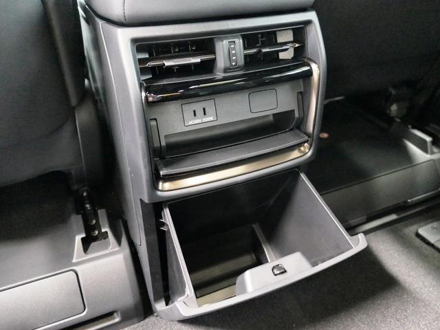 アルファードハイブリッド Ｚ　ルーフ　ＤＭ　スペアタイヤ　前方向ドライブレコーダー　１５００Ｗ電源　パノラミックビューモニター　シートヒーター　シートエアコン　パワーバックドア　両側パワースライドドア　ステアリングヒーター　ＥＴＣ（61枚目）