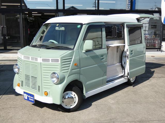 エブリイ 　移動販売車　キッチンカー　ケータリングカー　フードトラック　自社新規架装モデル　２槽シンク　フォーセット　フローリングフロア　後席仕切り版　耐水耐油シート　給排水タンク　Ｌ字カウンター　販売カウンター（14枚目）