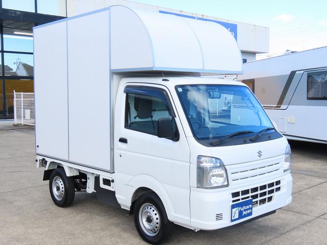 キャリイトラック キッチンカー 移動販売車 8ナンバー 200L給排水タンク 3槽シンク 100V冷蔵庫 換気扇 外部電源 ミラー型ドラレコ ACコンセント 集中ドアロック 2025年タイヤ キーレス オートライト(3枚目)