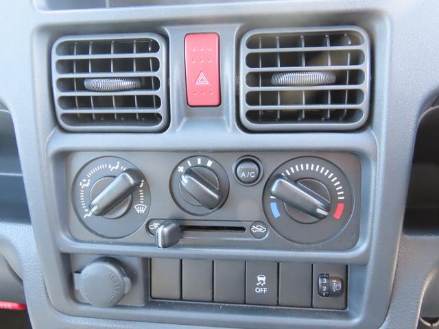 キャリイトラック キッチンカー 移動販売車 8ナンバー 200L給排水タンク 3槽シンク 100V冷蔵庫 換気扇 外部電源 ミラー型ドラレコ ACコンセント 集中ドアロック 2025年タイヤ キーレス オートライト(40枚目)