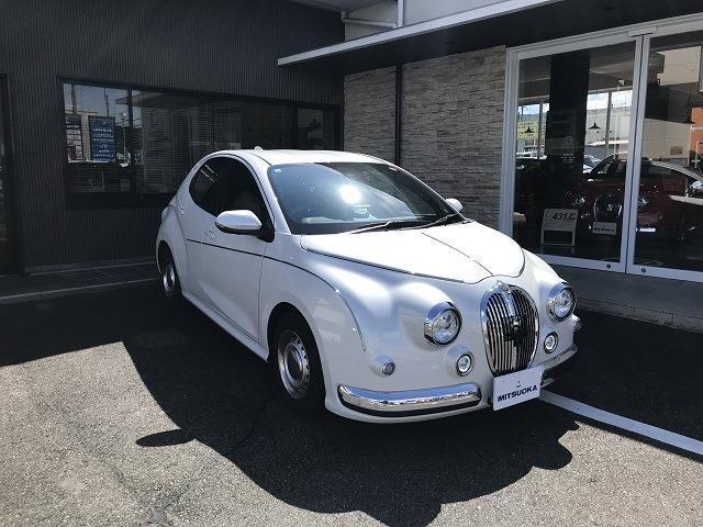 ビュート ストーリー ハイブリッドＬＸ　特別塗装色　コンフォートシートセット　自動眩遠インナーミラー　パノラミックビューモニター　ＢＳＭ＋パーキングサポートブレーキ　エントリーナビキット　ＥＴＣ　取説　スマートキー（2枚目）