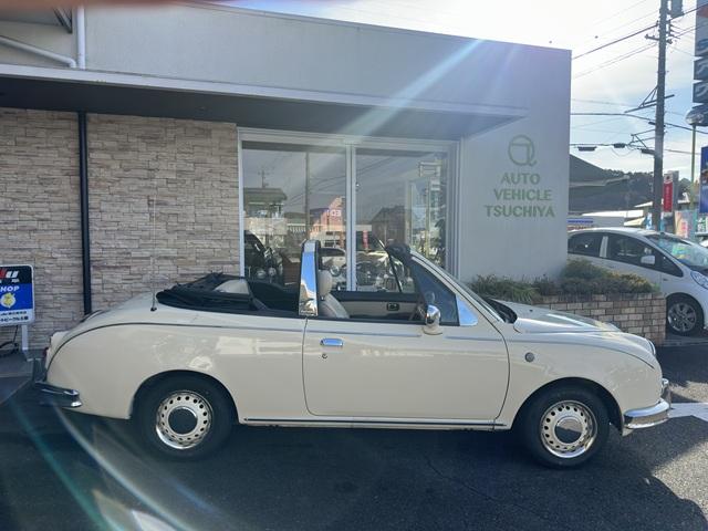 ビュート コンバーチブル　クーペコンバーチブル　電動Ｏ・Ｐ　社外新品幌　黒内装　木目調インパネ　社外新品ウッドステアリング　レザー調Ｓ　社外新品ＳＤナビ＋フルセグＴＶ　バックカメラ　ＥＴＣ　社外新品キーレス　取説　保証書（4枚目）