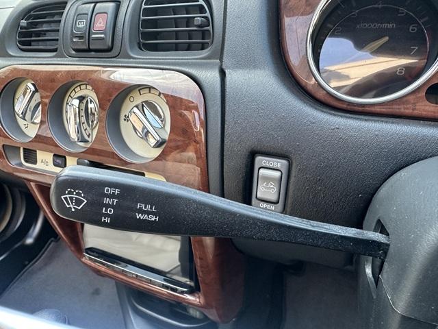 ビュート コンバーチブル　クーペコンバーチブル　電動Ｏ・Ｐ　社外新品幌　黒内装　木目調インパネ　社外新品ウッドステアリング　レザー調Ｓ　社外新品ＳＤナビ＋フルセグＴＶ　バックカメラ　ＥＴＣ　社外新品キーレス　取説　保証書（37枚目）