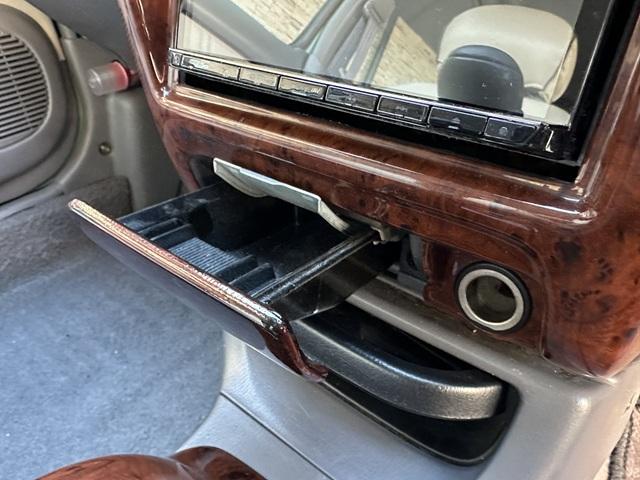 �̉��������D�M���V�K�[�\�P�b�g�ł��B