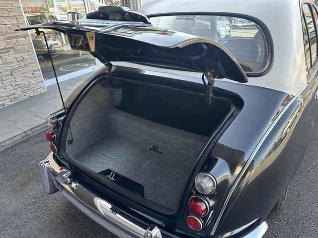 ビュート 　１．３ＤＸ　ＡＢＳ　助手席Ａ／Ｂ　レザー調Ｓ　木目調インパネ　社外新品ウッドステアリング　社外ＳＤナビ＋フルセグＴＶ　バックカメラ　ＥＴＣ　社外新品メッキフェンダーミラー　ＵＥＢケーブル　キーレス（15枚目）