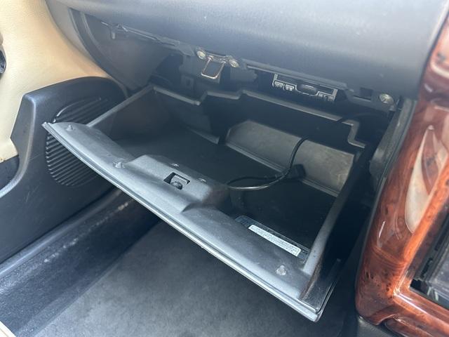 ビュート 　１．３ＤＸ　ＡＢＳ　助手席Ａ／Ｂ　レザー調Ｓ　木目調インパネ　社外新品ウッドステアリング　社外ＳＤナビ＋フルセグＴＶ　バックカメラ　ＥＴＣ　社外新品メッキフェンダーミラー　ＵＥＢケーブル　キーレス（40枚目）