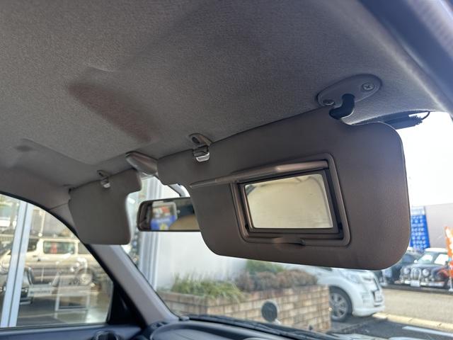 ビュート 　１．３ＤＸ　ＡＢＳ　助手席Ａ／Ｂ　レザー調Ｓ　木目調インパネ　社外新品ウッドステアリング　社外ＳＤナビ＋フルセグＴＶ　バックカメラ　ＥＴＣ　社外新品メッキフェンダーミラー　ＵＥＢケーブル　キーレス（45枚目）