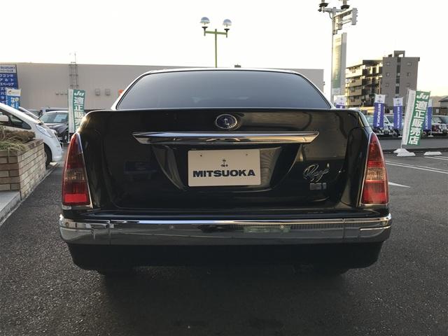 リューギ ハイブリッドＥＸ　新車未登録車　Ｐサポートブレーキ　本革シート　フロアマット　メモリーナビ　Ｂカメラ　ＥＴＣ　オーディオレス（カバーレス４スピーカー）社外メッキサイドモール　社外ドアミラーカバー（7枚目）