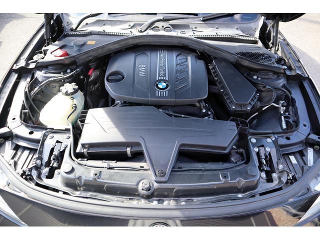 3シリーズ 320dツーリング ラグジュアリー 純正ナビ Bluetooth ETC フロント・バックカメラ クルーズコントロール パワーシート パワーバックドア ブラウンレザーシート シートヒーター スマートキー 純正アルミ(9枚目)