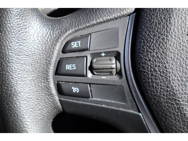 3シリーズ 320dツーリング ラグジュアリー 純正ナビ Bluetooth ETC フロント・バックカメラ クルーズコントロール パワーシート パワーバックドア ブラウンレザーシート シートヒーター スマートキー 純正アルミ(12枚目)