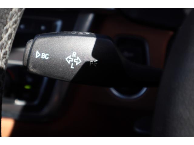 3シリーズ 320dツーリング ラグジュアリー 純正ナビ Bluetooth ETC フロント・バックカメラ クルーズコントロール パワーシート パワーバックドア ブラウンレザーシート シートヒーター スマートキー 純正アルミ(14枚目)