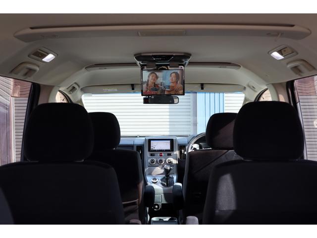 デリカＤ：５ Ｇ　パワーパッケージ　両側パワースライドドア　社外ナビ　地デジ　Ｂｌｕｅｔｏｏｔｈ　Ｂカメラ　ＥＴＣ　ドラレコ　後席フリップダウンモニター　クルーズコントロール　スマートキー　ＨＩＤヘッドライト　純正アルミ　７人乗り（47枚目）