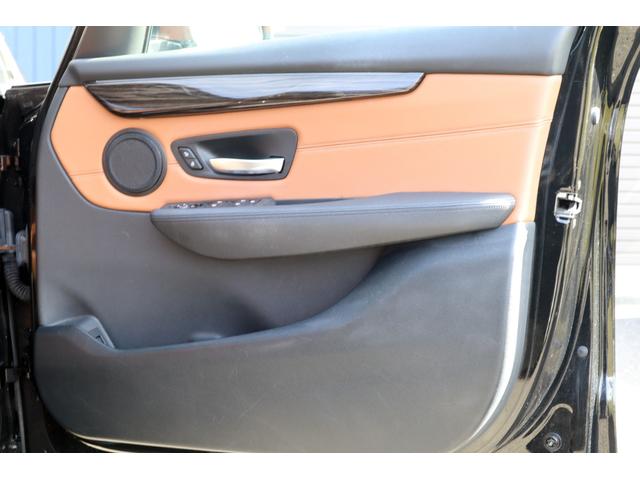 ２シリーズ ２１８ｄグランツアラー　ラグジュアリー　カロッツェリア地デジチューナー　アルパインリアモニター　純正ナビ　バックカメラ　ＥＴＣ　社外レーダー　ブラウンレザーシート　シートヒーター　パワーバックドア　純正アルミ（19枚目）