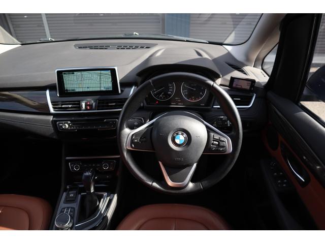 ２シリーズ ２１８ｄグランツアラー　ラグジュアリー　カロッツェリア地デジチューナー　アルパインリアモニター　純正ナビ　バックカメラ　ＥＴＣ　社外レーダー　ブラウンレザーシート　シートヒーター　パワーバックドア　純正アルミ（23枚目）