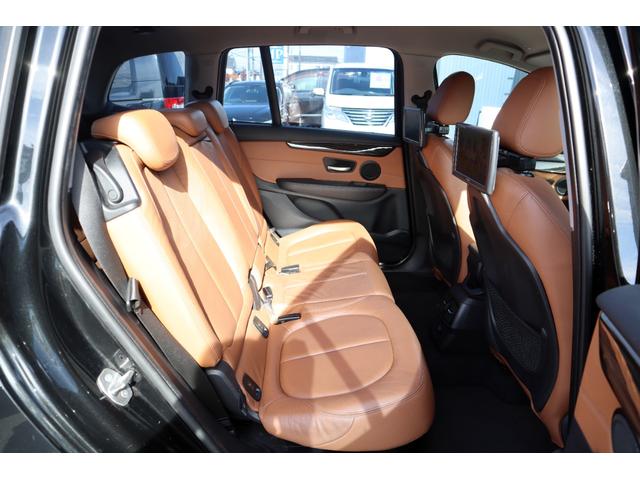 ２シリーズ ２１８ｄグランツアラー　ラグジュアリー　カロッツェリア地デジチューナー　アルパインリアモニター　純正ナビ　バックカメラ　ＥＴＣ　社外レーダー　ブラウンレザーシート　シートヒーター　パワーバックドア　純正アルミ（44枚目）