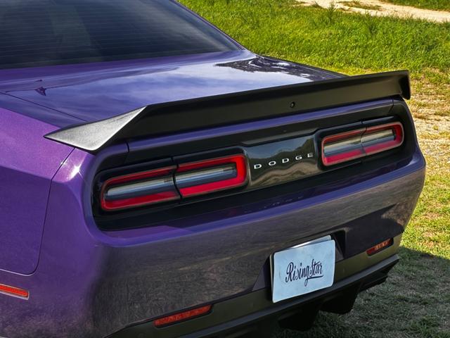 ダッジ・チャレンジャー Ｒ／Ｔ　後期型　ボディーコーティング済み　ワイドボディー　Ｂｏｒｌａマフラー　サンルーフ　２０１９年モデル　社外２０インチＡＷ　ビルシュタイン　ＡｐｐｌｅＣａｒＰｌａｙ　１年中古並行　オートチェック有り（22枚目）
