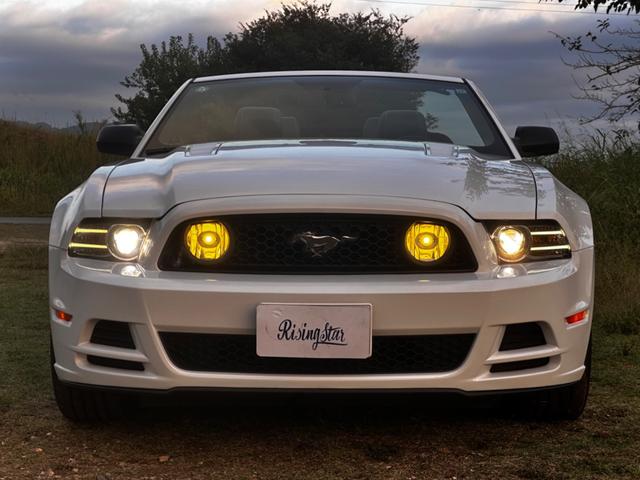 マスタング V8 GTコンバーチブル プレミアム 後期型 ボディーコーティング済み ワンオーナー Bluetooth 地デジTV 正規ディーラー車 バックカメラ 黒レザーシート 社外SDナビ パワーシート クルーズコントロール ETC シートヒーター(13枚目)