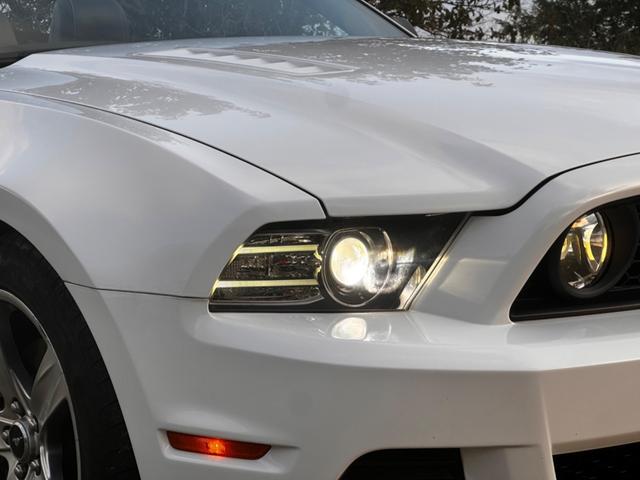 マスタング V8 GTコンバーチブル プレミアム 後期型 ボディーコーティング済み ワンオーナー Bluetooth 地デジTV 正規ディーラー車 バックカメラ 黒レザーシート 社外SDナビ パワーシート クルーズコントロール ETC シートヒーター(17枚目)