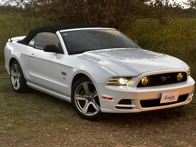 マスタング V8 GTコンバーチブル プレミアム 後期型 ボディーコーティング済み ワンオーナー Bluetooth 地デジTV 正規ディーラー車 バックカメラ 黒レザーシート 社外SDナビ パワーシート クルーズコントロール ETC シートヒーター(42枚目)